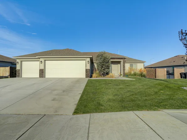 7409 Courtney Dr, Pasco, WA 99301