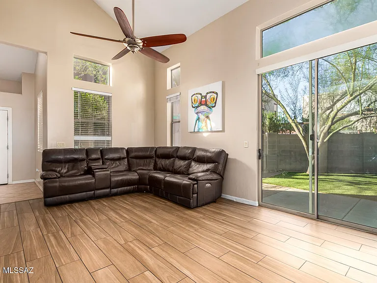 952 W Calle Estrella De Noche — Photo 7