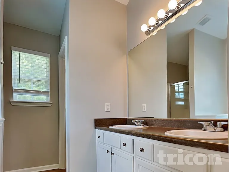 65 Stone Commons Way — Photo 9