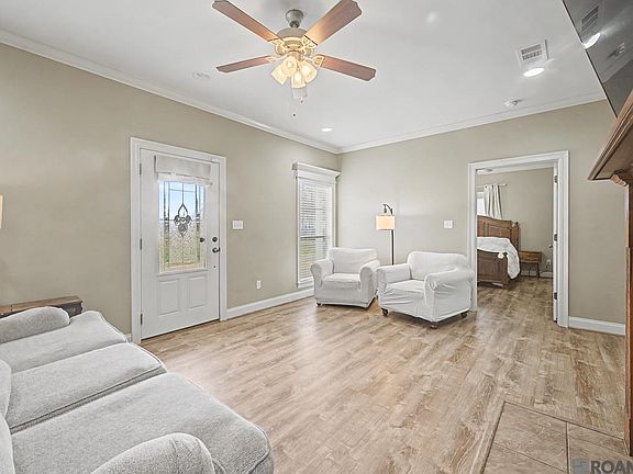 4th image of 32818 Cane Market Rd