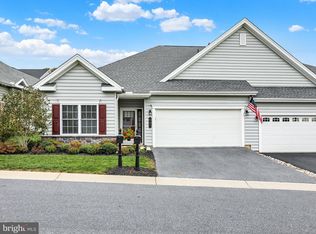 647 Allegiance Dr, Lititz, PA 17543