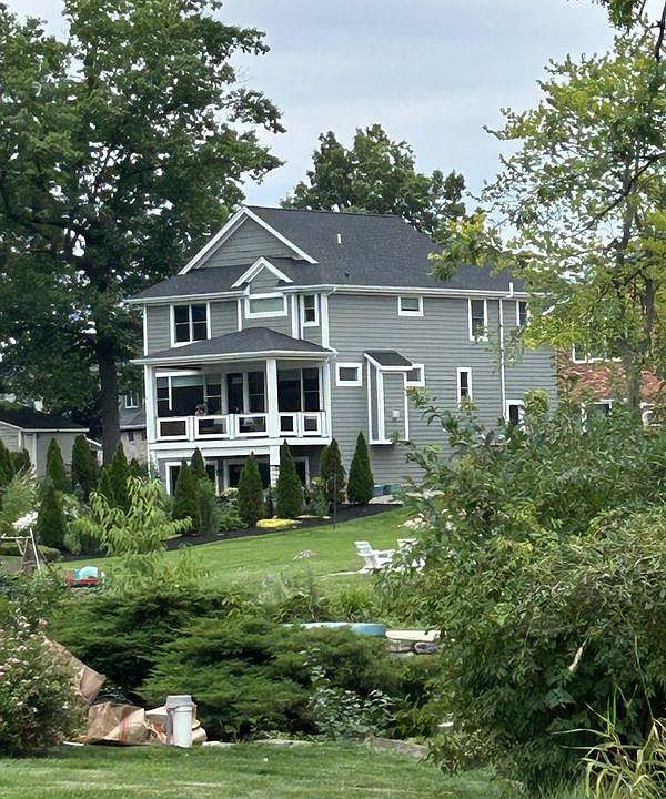 1st image of 2345 Ventura Dr