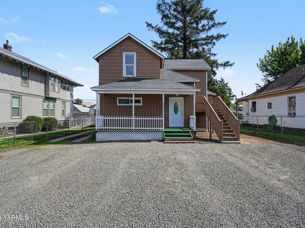 109 S 6th St, Yakima, WA 98901