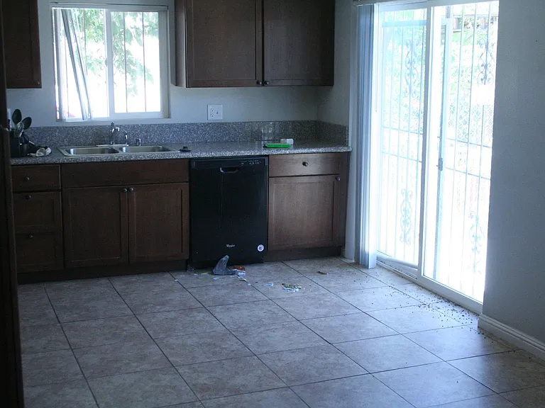 4943 Lana Dr — Photo 4