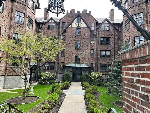 38-30 Douglaston Pkwy #4C Photo 1
