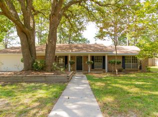 566 Wedgewood Dr, Daphne, AL 36526