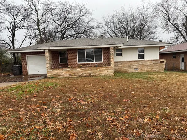 324 SE Wilshire Ave, Bartlesville, OK 74006