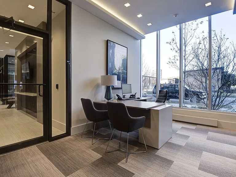 Leasing office