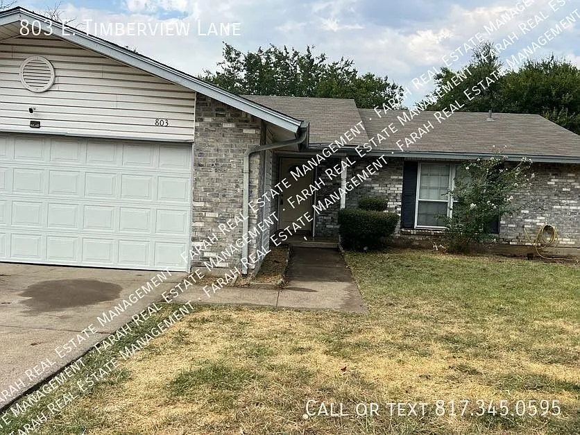 803 E Timberview Ln