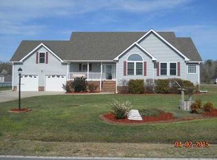 573 Snowden Rd, Moyock, NC 27958