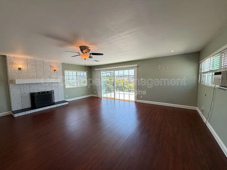 4981 Dassco Ct — Photo 9