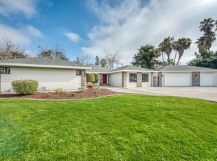 5806 E Park Circle Dr, Fresno, CA