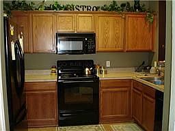 4th image of 2226 Glacier Park Ln