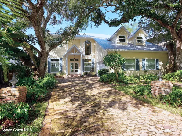 5930 Riverside Dr, Melbourne Beach, FL 32951