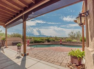916 E Florida Saddle Dr, Green Valley, AZ 85614