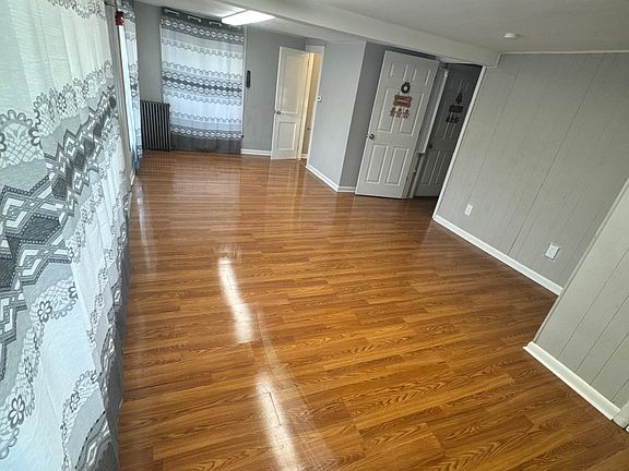 5th image of 64 Whiting St #3