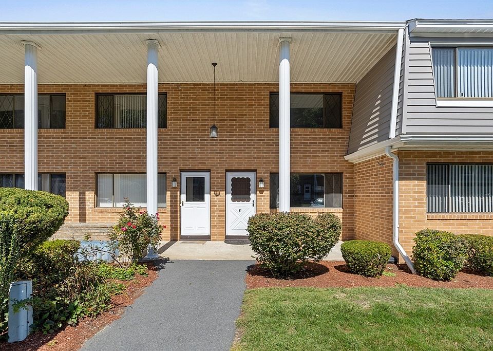 1st image of 87 Farrwood Dr