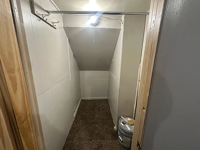 1515 S Norton Avenue (Alpha Team) — Photo 9