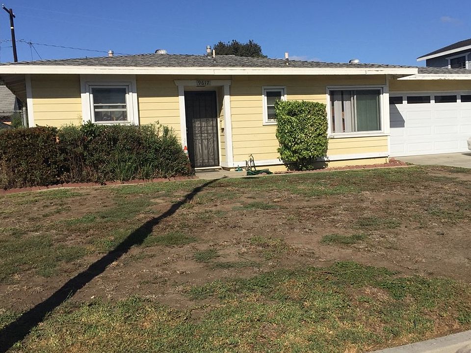 2nd image of 9617 Lundahl Dr