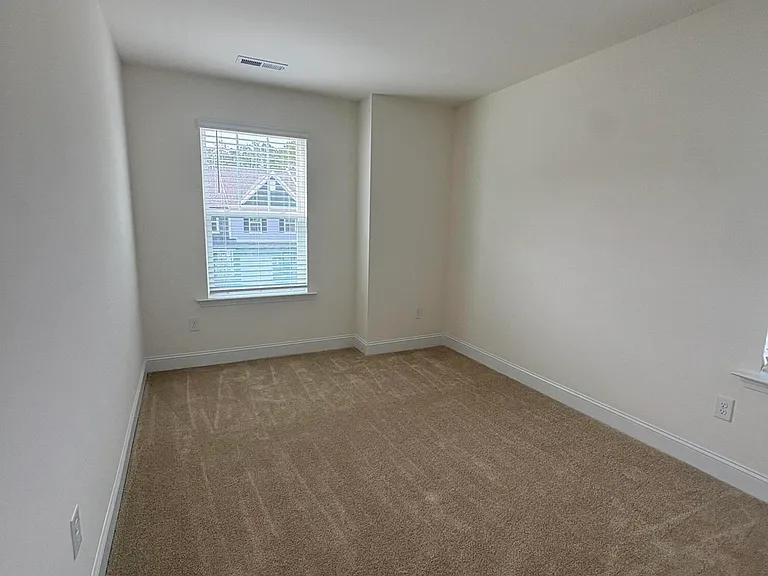 954 Kensley Grove Ln — Photo 17
