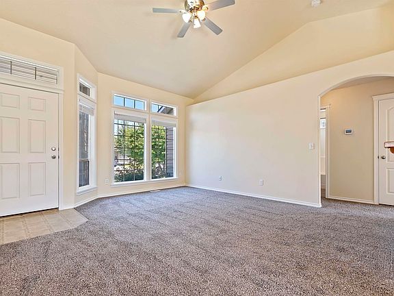 5th image of 1501 Roston Ct