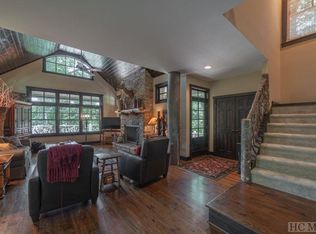 26 Rendezvous Rdg, Cashiers, NC 28717