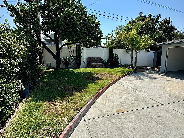 436 N Washington Ave — Photo 27
