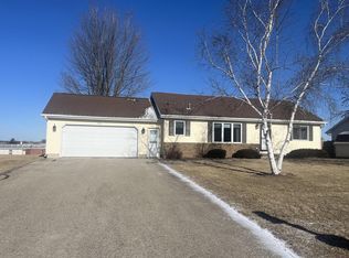 908 Conner St, Viroqua, WI 54665