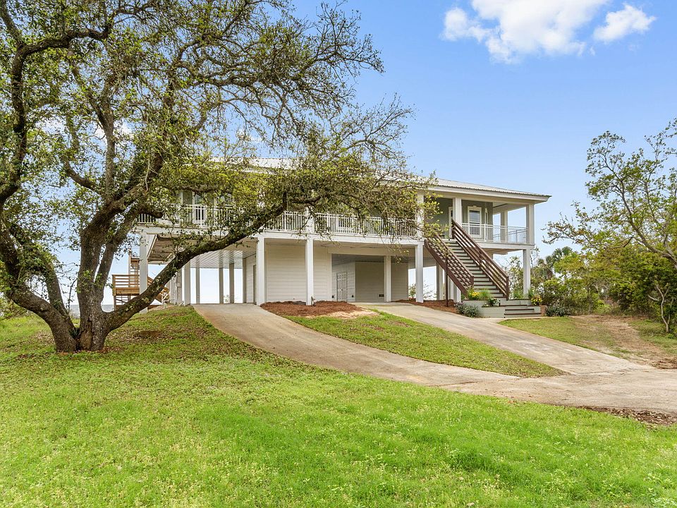 1st image of 4665 Soundside Dr