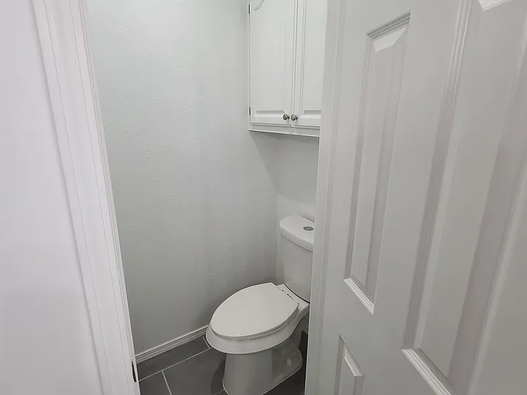Master bath water closet
