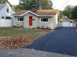 132 Rockwell Ave, Plainville, CT 06062