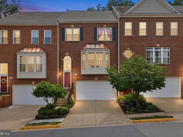 6486 Sutcliffe Dr, Alexandria, VA 22315