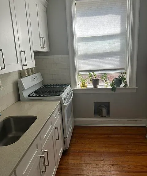 18 74th St #C6 — Photo 4