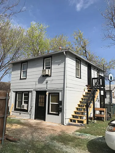 16 W Thatcher St #1/2-B Photo 1