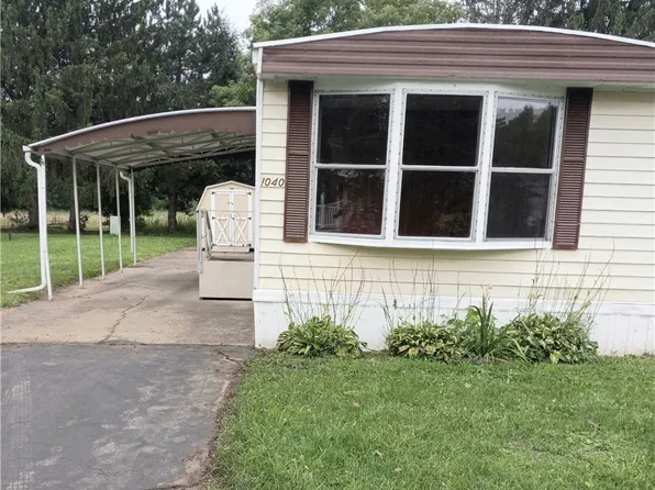 1040 Wish Cir, East Aurora, NY 14052