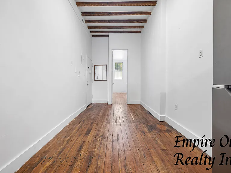 128 Boerum St #1F — Photo 7