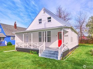 4302 L Pl, Seaview, WA