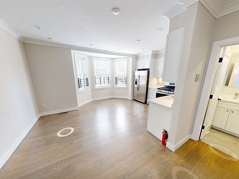791 Linden St #1 — Photo 1
