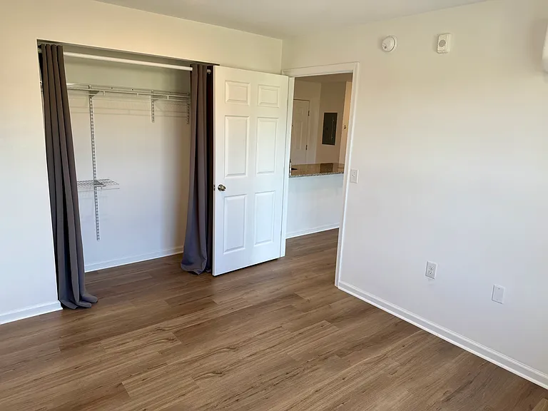 480 Main St #1000-B — Photo 12