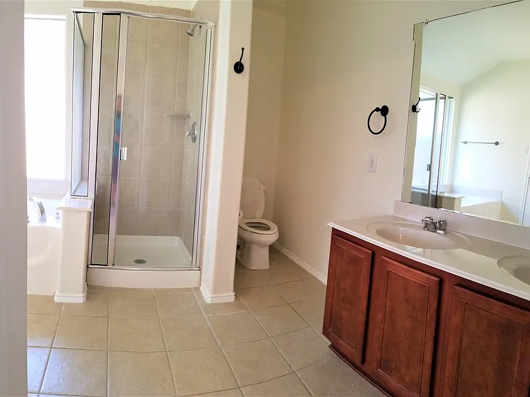 3708 Verde Dr — Photo 9