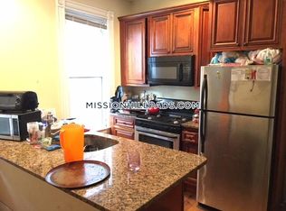 36 Cherokee St #2SW, Boston, MA 02120