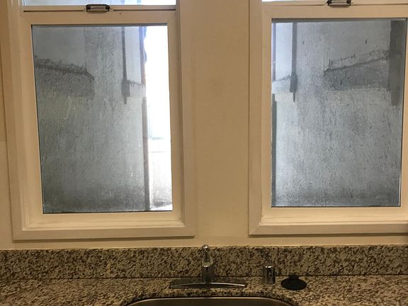Kitchen sink