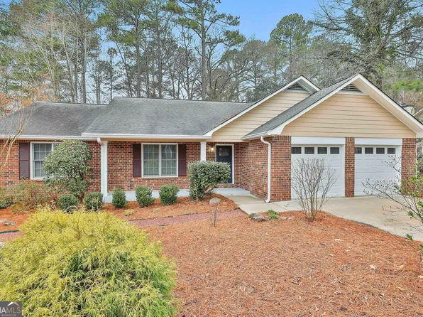 618 Grecken Grn, Peachtree City, GA 30269