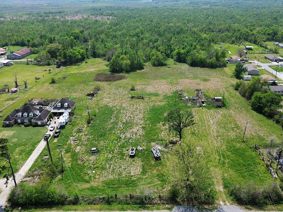 1st image of 2155 Coteau Rd