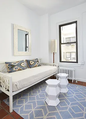 Sold by Stribling | media 7