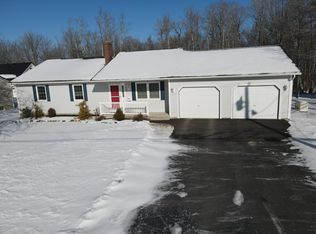 50 Greenwood Dr, Brewer, ME 04412