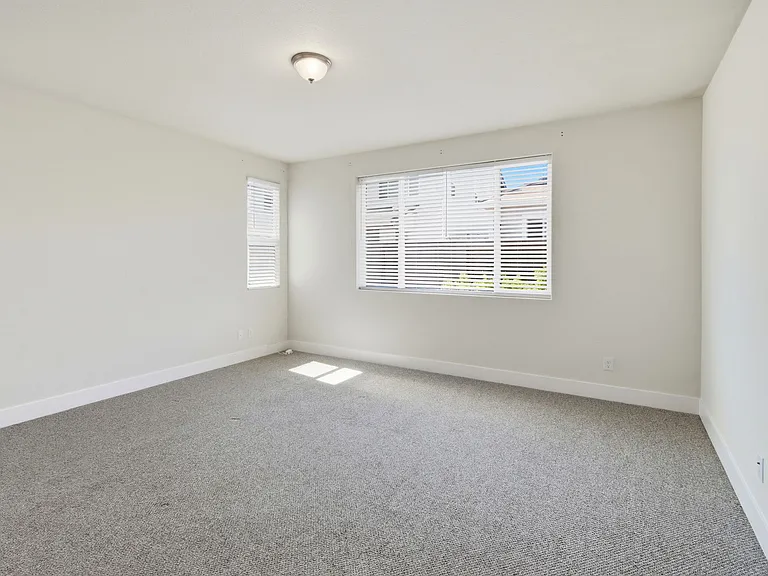 761 Hydrangea Dr — Photo 18