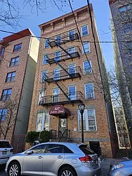 327 Jackson Street, #7