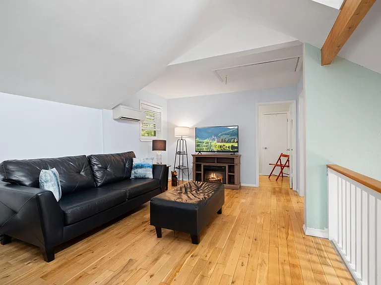 1345 Route 715 — Photo 12