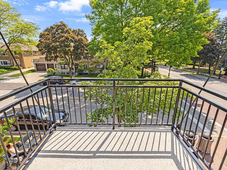 4003 N Downer Ave #B — Photo 25